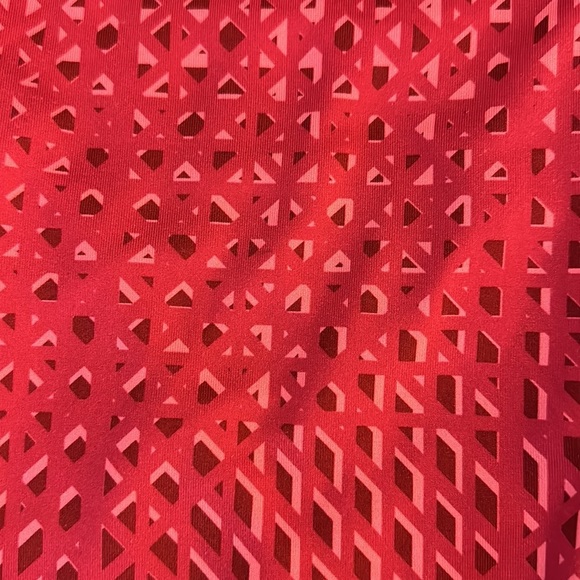 Under Armour Red Pink Fly Fast 2.0 HeatGear Leggings Size Small EUC #7213 - Picture 3 of 6